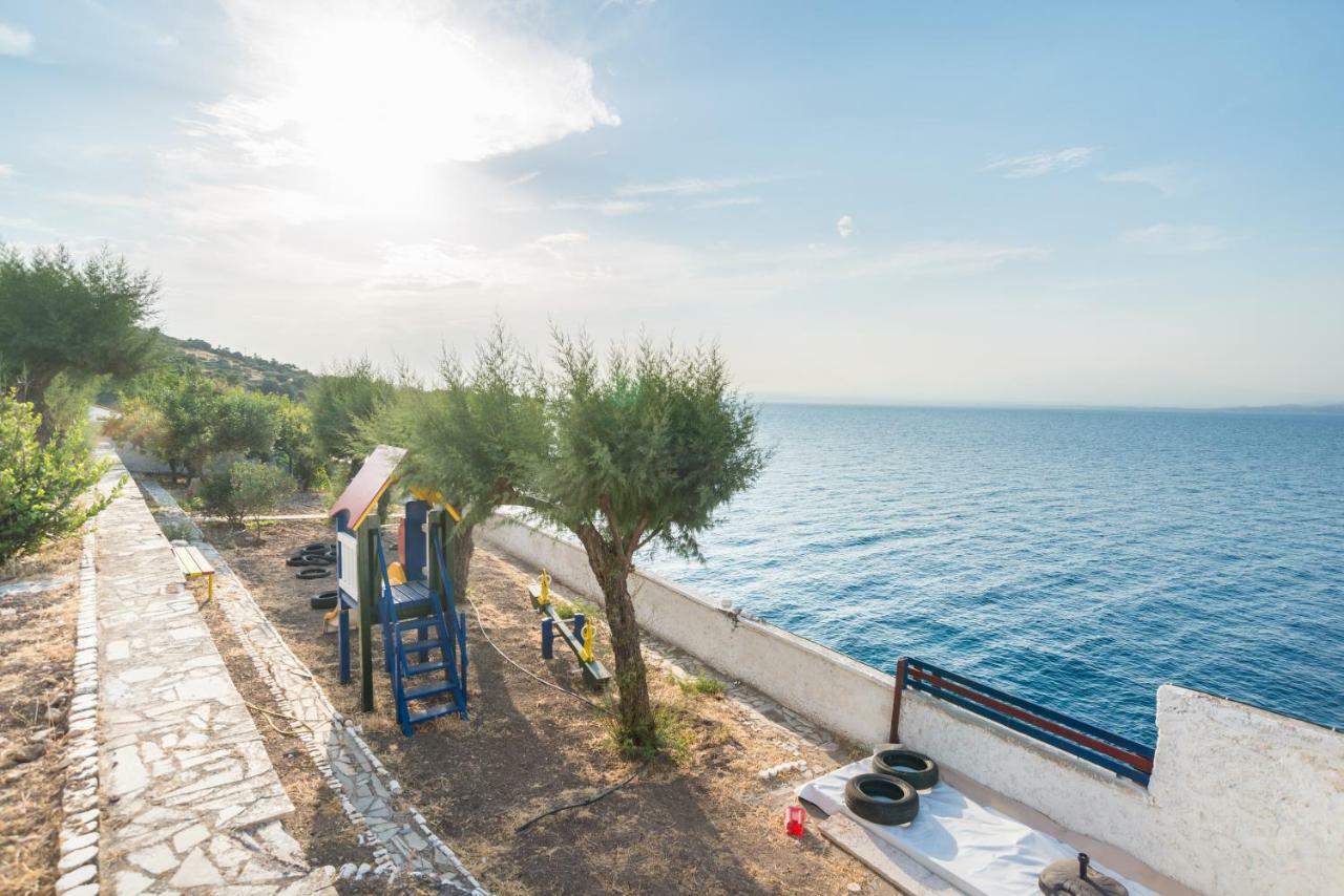 Epipleon Suites Agioi Apostoloi  Exterior foto